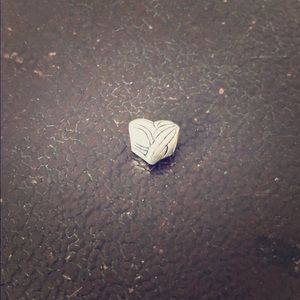 Like new Chamilia Silver Heart Charm